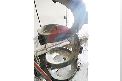 螺旋溜槽這類設備和螺旋選礦機是一樣的產品么？